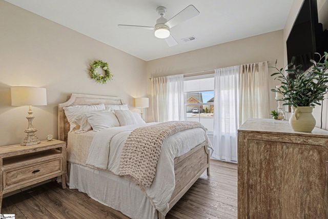 241 Courtyard Court, Greer, SC 29650