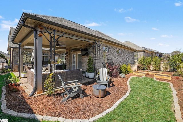 241 Courtyard Court, Greer, SC 29650