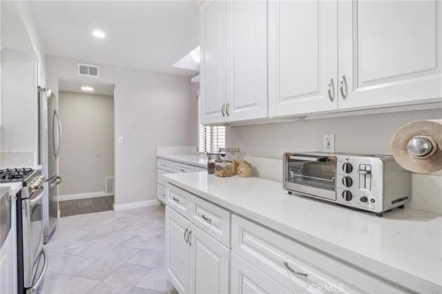 12750 Centralia 97, Lakewood, CA 90715