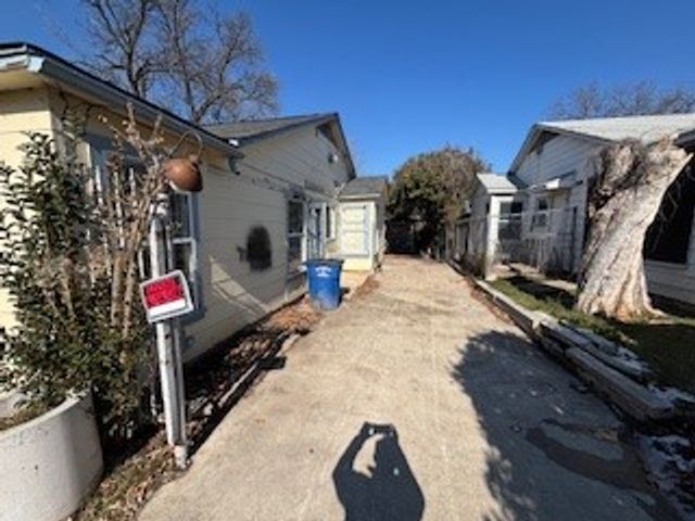 6227 Lovett Avenue, Dallas, TX 75227