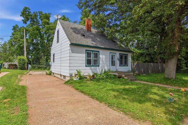 604 Bolles Street, Eau Claire, WI 54703