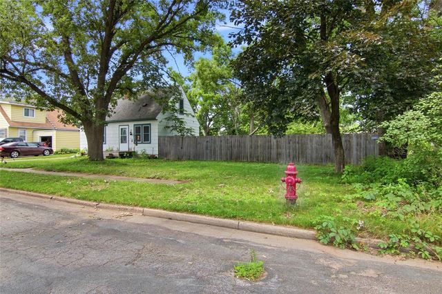 604 Bolles Street, Eau Claire, WI 54703