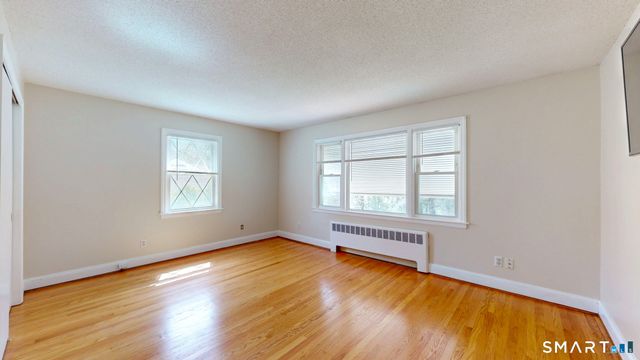 99 Sunset Ridge Drive, East Hartford, CT 06118