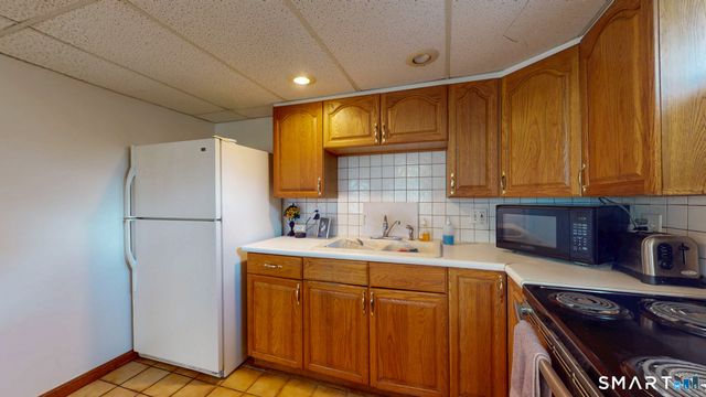 99 Sunset Ridge Drive, East Hartford, CT 06118