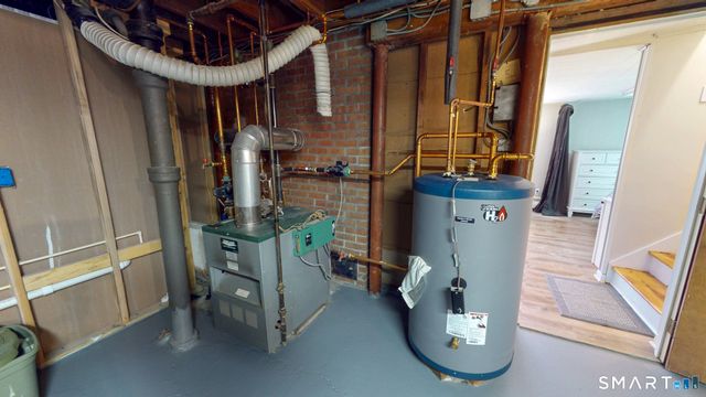 99 Sunset Ridge Drive, East Hartford, CT 06118