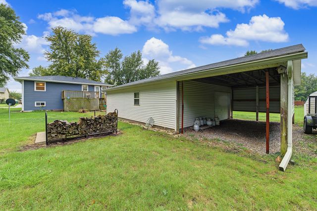 418 2nd Street SE, Bondurant, IA 50035