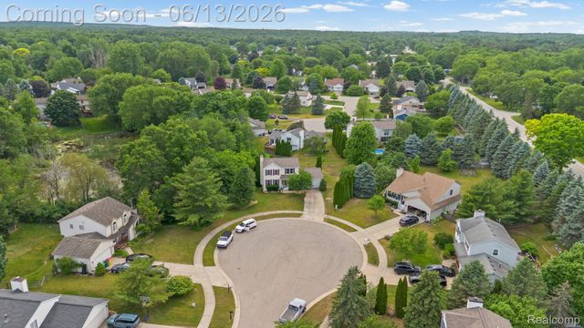 1784 Harvard Court, Oxford Charter Township, MI 48371