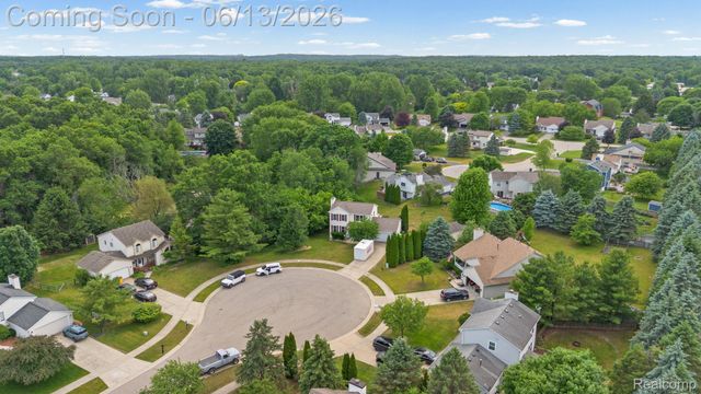 1784 Harvard Court, Oxford Charter Township, MI 48371
