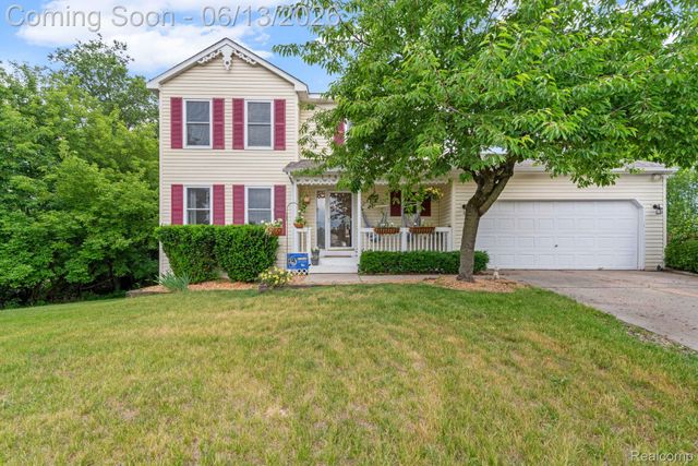 1784 Harvard Court, Oxford Charter Township, MI 48371