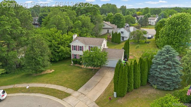 1784 Harvard Court, Oxford Charter Township, MI 48371