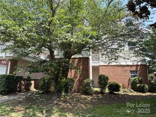 9068 Meadow Vista Road, Charlotte, NC 28213