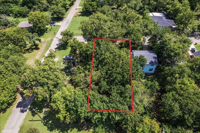 511 E Wilson Avenue, Sherman, TX 75090