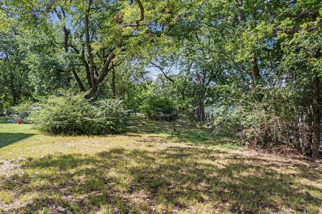 511 E Wilson Avenue, Sherman, TX 75090