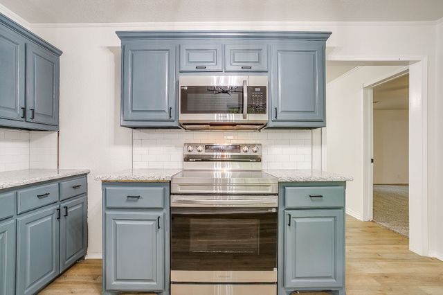 410 Case Street, Weatherford, TX 76086