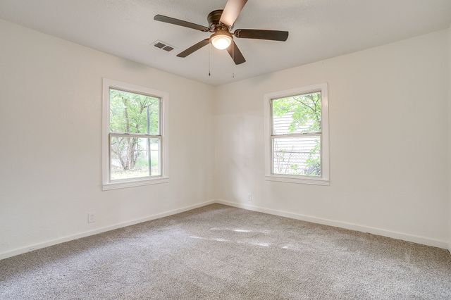 410 Case Street, Weatherford, TX 76086