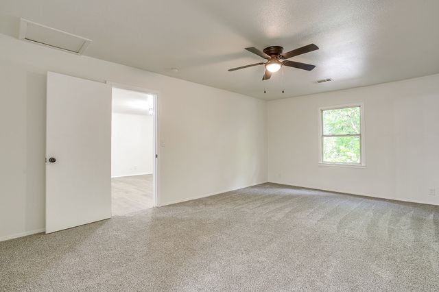 410 Case Street, Weatherford, TX 76086