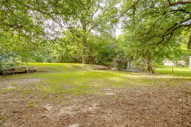 410 Case Street, Weatherford, TX 76086