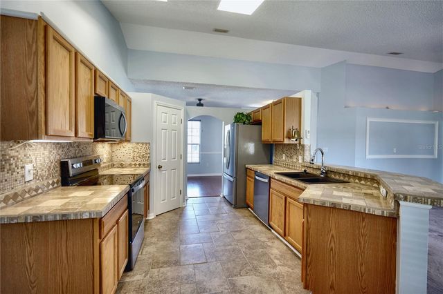 551 SEVILLE STREET SE, Palm Bay, FL 32909
