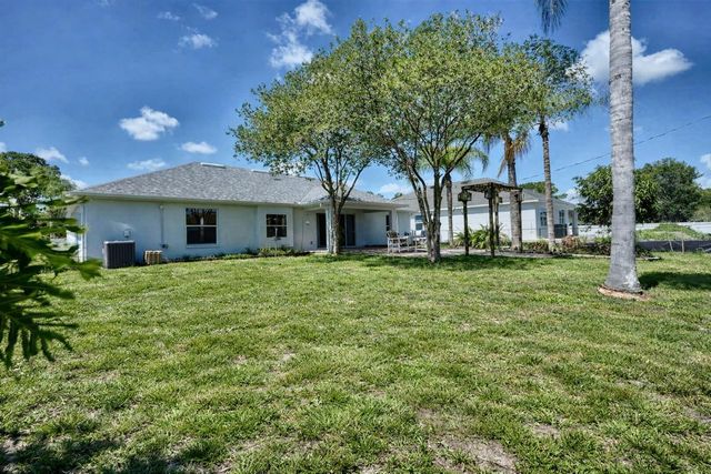 551 SEVILLE STREET SE, Palm Bay, FL 32909