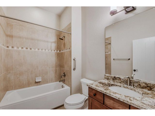 2171 Park Ln, Louisville, CO 80027