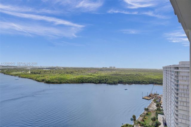300 Bayview Drive PH10, Sunny Isles Beach, FL 33160