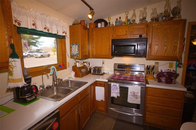 S8011 State Road 37, Eau Claire, WI 54701