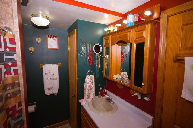 S8011 State Road 37, Eau Claire, WI 54701