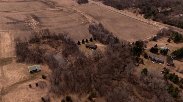 S8011 State Road 37, Eau Claire, WI 54701