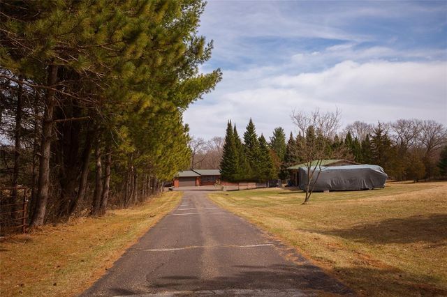 S8011 State Road 37, Eau Claire, WI 54701