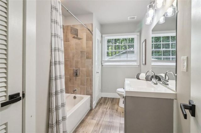 2950 DUKE OF GLOUCESTER, Atlanta, GA 30344