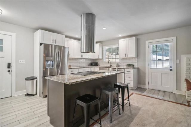 2950 DUKE OF GLOUCESTER, Atlanta, GA 30344