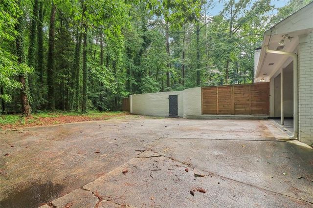 2950 DUKE OF GLOUCESTER, Atlanta, GA 30344