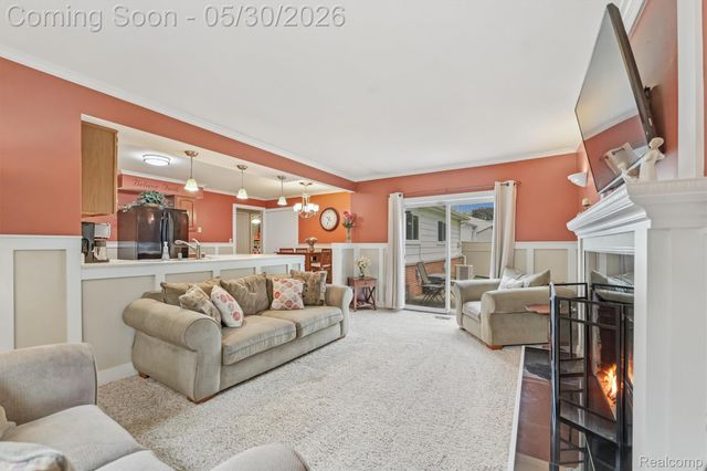 184 Carter Drive, Troy, MI 48098