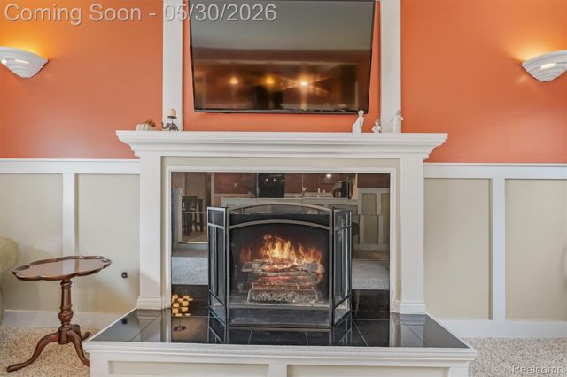 184 Carter Drive, Troy, MI 48098