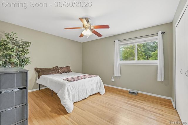 184 Carter Drive, Troy, MI 48098