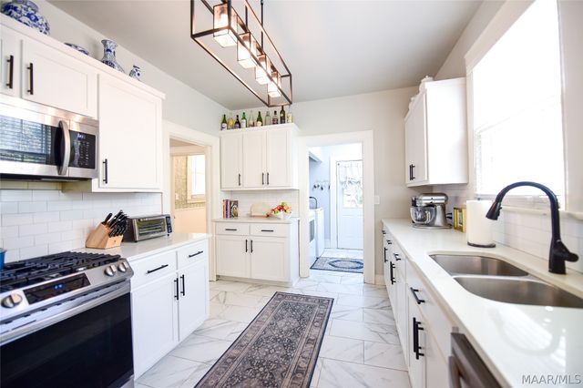 410 Thorn Place, Montgomery, AL 36106