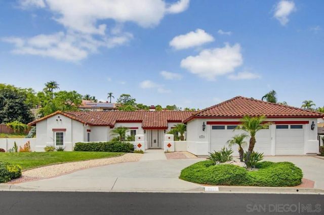 2071 Winamar, Escondido, CA 92029