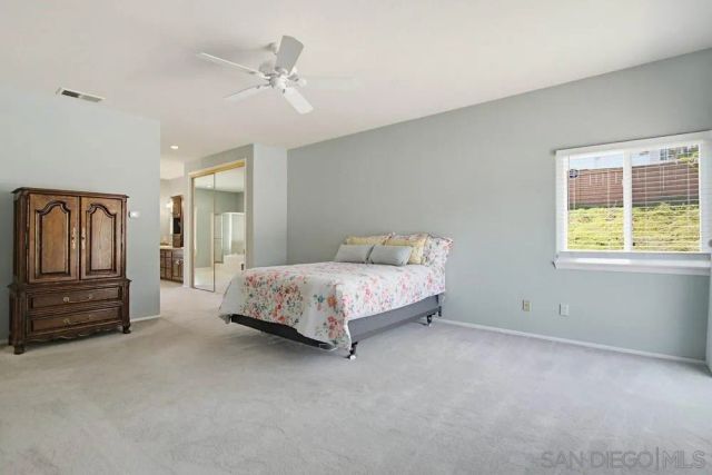2071 Winamar, Escondido, CA 92029