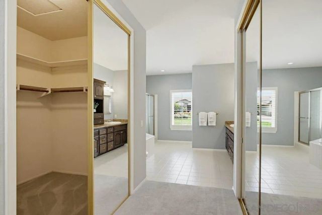 2071 Winamar, Escondido, CA 92029