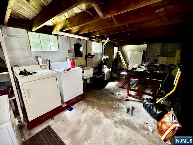 121 Townsend Road, Wanaque, NJ 07465