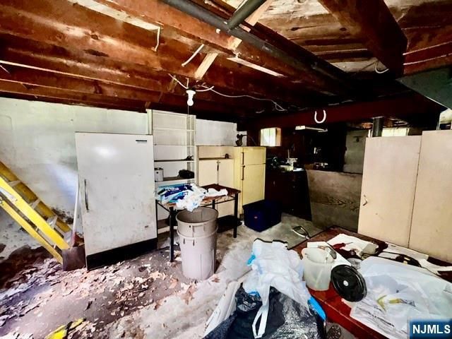 121 Townsend Road, Wanaque, NJ 07465