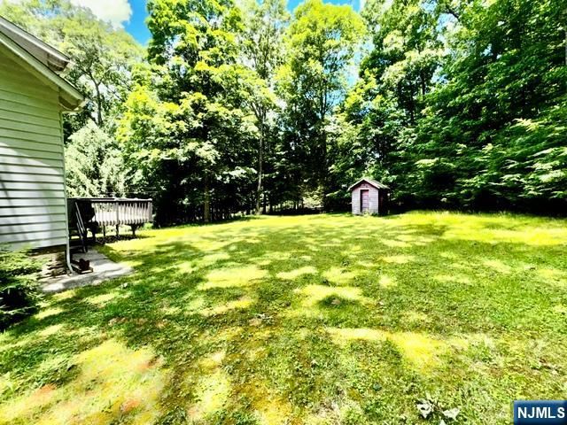 121 Townsend Road, Wanaque, NJ 07465