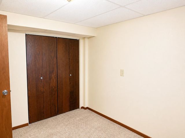 529 NE 12th Street, Minot, ND 58703