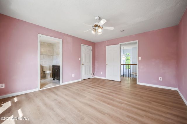 18 Egret Lane, Marlboro, NJ 07746