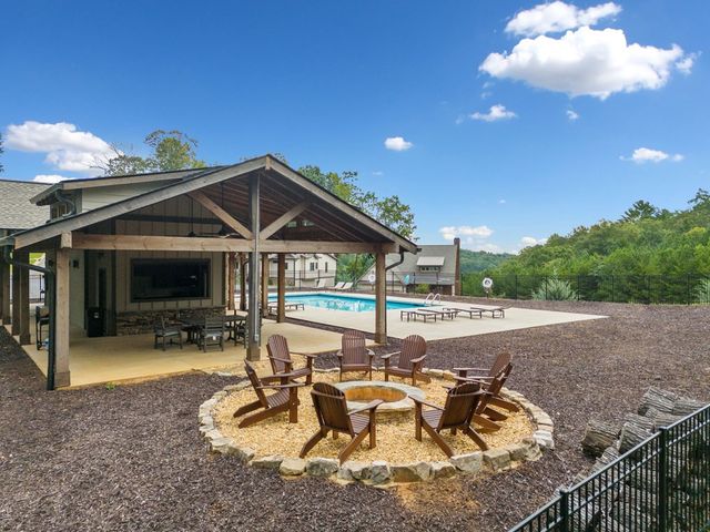 49 Pinnacle Way, Ellijay, IA 50512