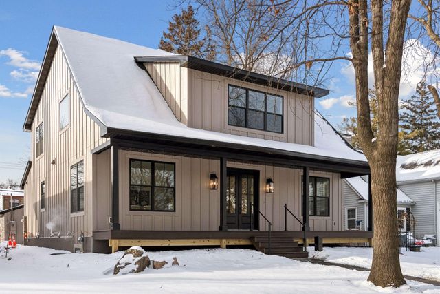 330 11th Avenue N, Hopkins, MN 55343