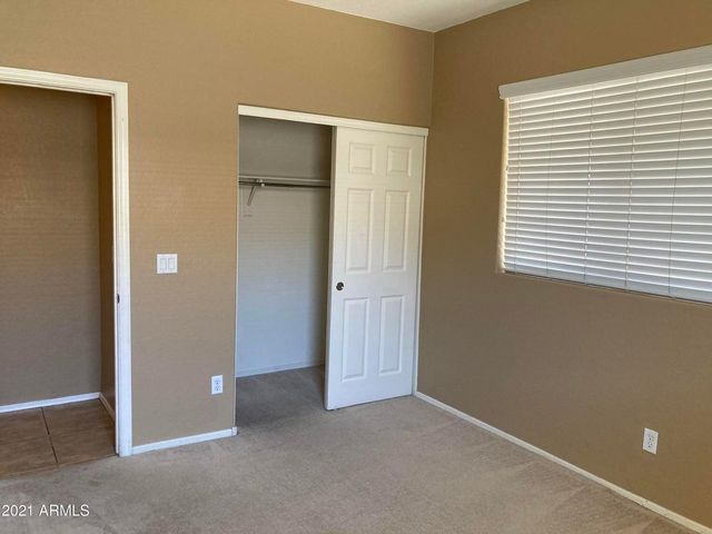 4957 S Stonecreek Boulevard, Gilbert, AZ 85298