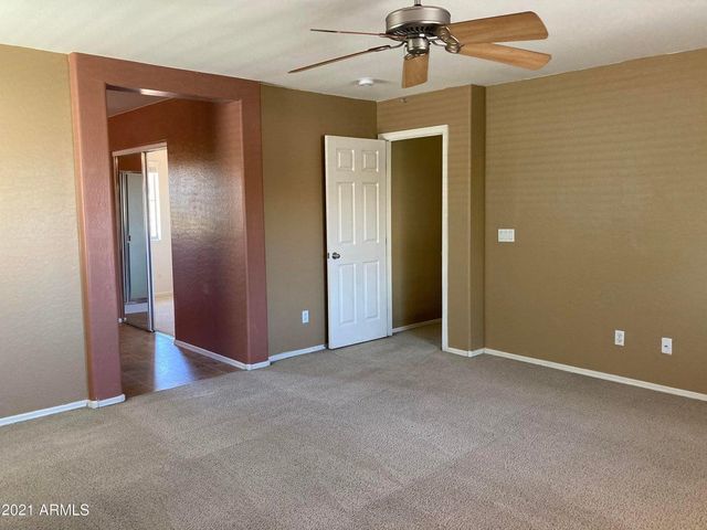 4957 S Stonecreek Boulevard, Gilbert, AZ 85298