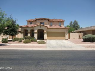 4957 S Stonecreek Boulevard, Gilbert, AZ 85298