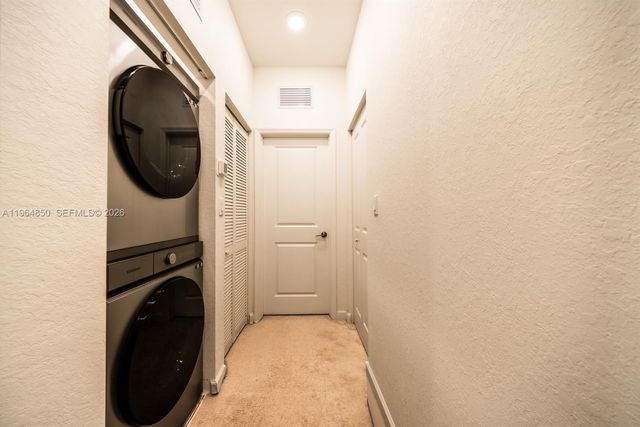 12208 NW 23rd Ct, Miami, FL 33167